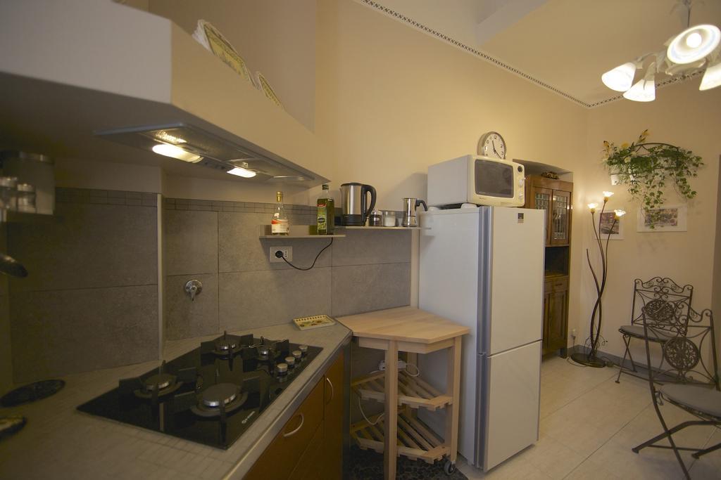 Ferienwohnung Domus Ottavia In Roma Zimmer foto