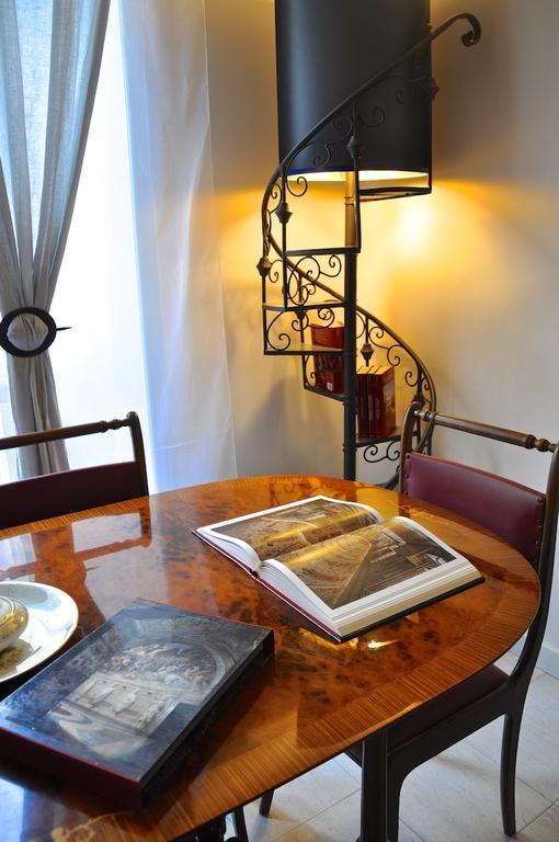 Ferienwohnung Domus Ottavia In Roma Zimmer foto